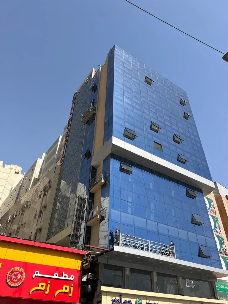 واجهات زجاجية نظام كرتن وول وستراكشر