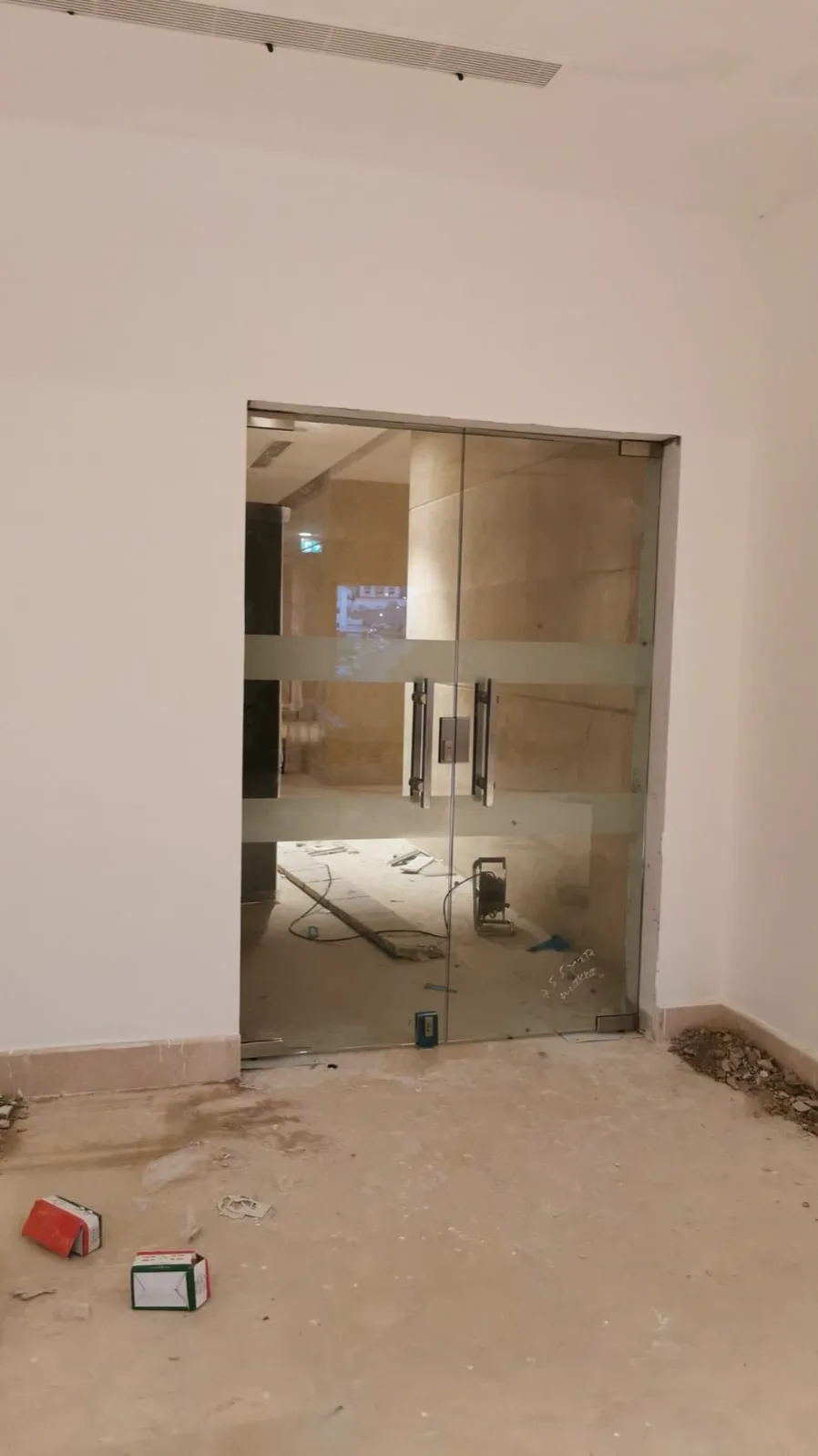 ابواب زجاج سيكوريت 12 مم